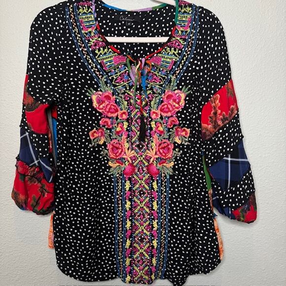 Caleoas Black Fiesta Floral Embroidered Bohemian Hippie Ruffle Blouse - Medium - Picture 7 of 16